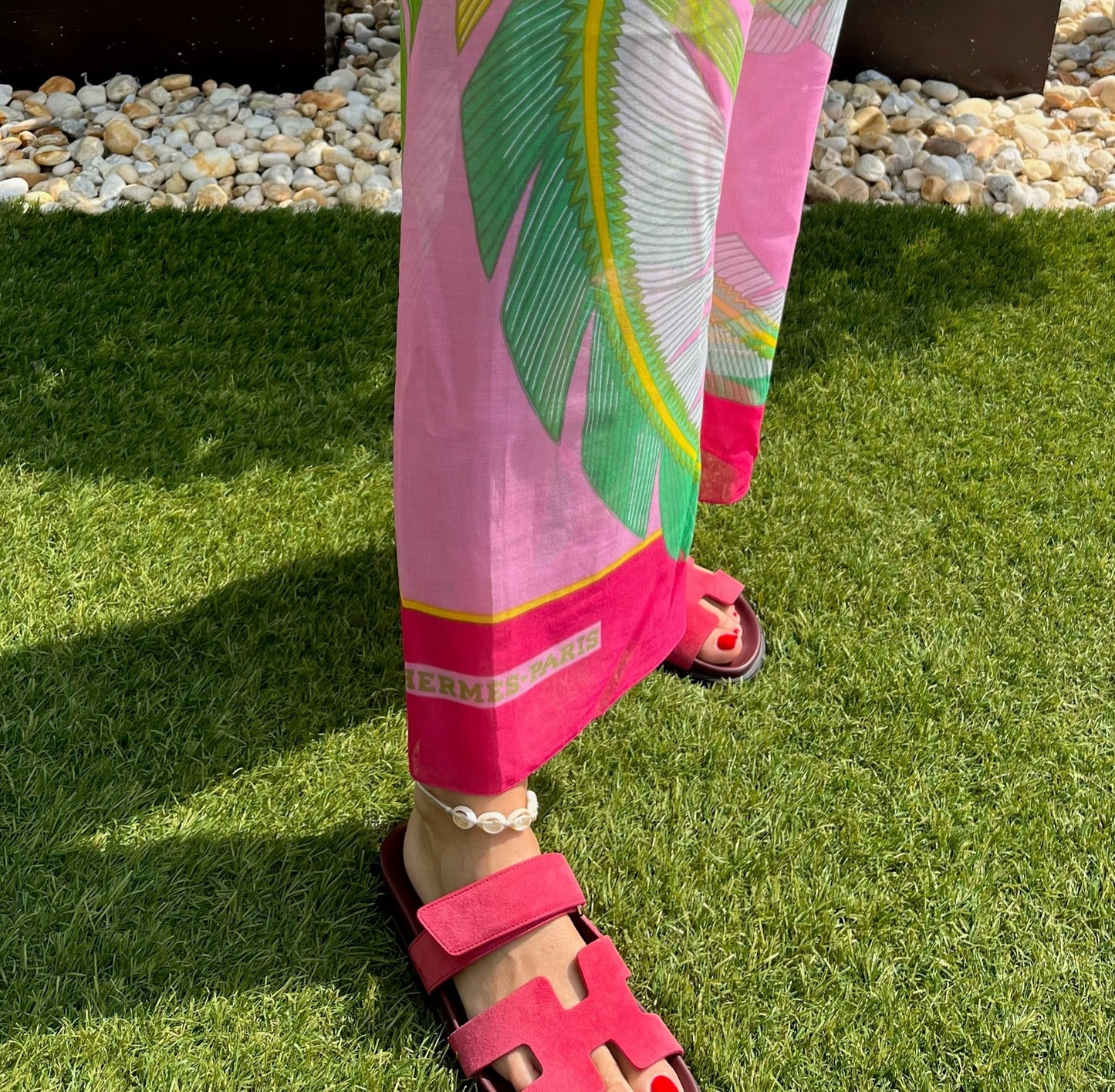BEVERLY HILLS HOTEL PINK PANT SET